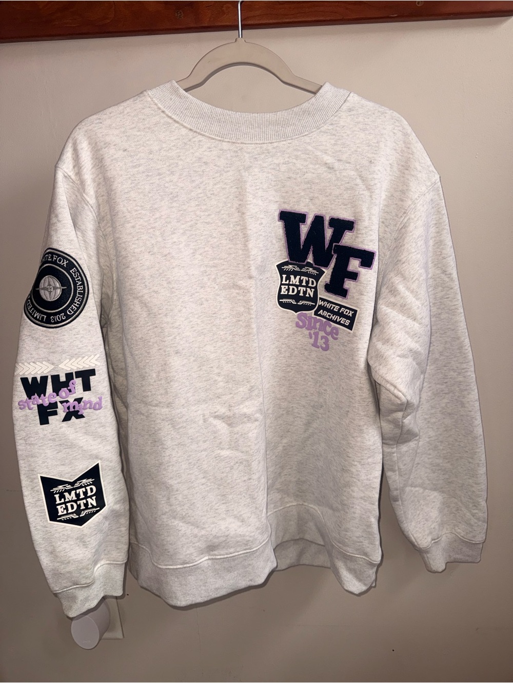 Men’s White Graphic Crewneck Sweatshirt